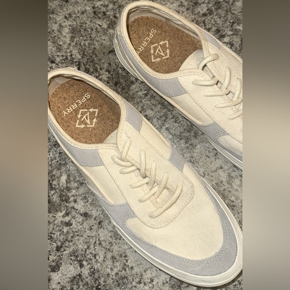 Sperry Men’s Lace-up Shoe - Picture 2 of 4